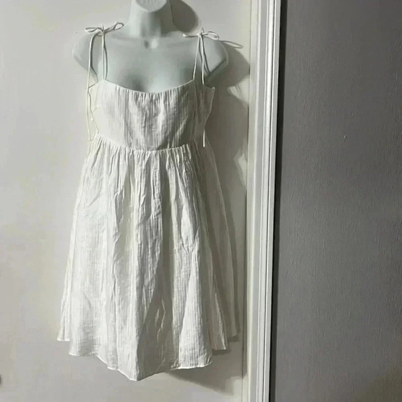 Astr the label dress - Picture 2 of 6